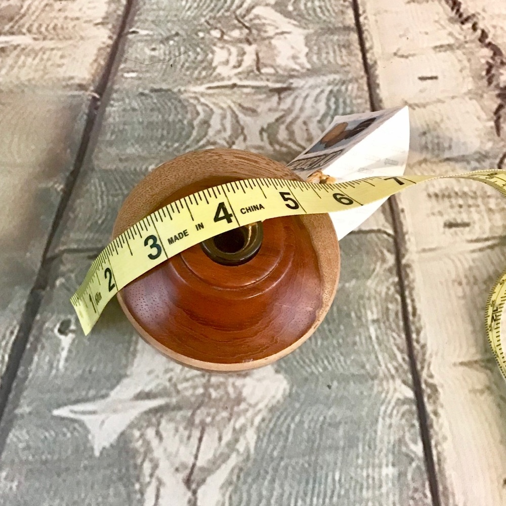 Brazilian Cherry & Curly Maple Wooden Oil Candle - Picture 5 of 7